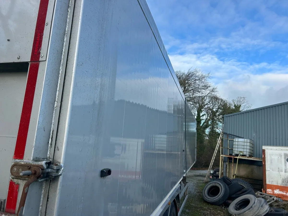 2016 70 cube Freuhauf Bulker - Image 4