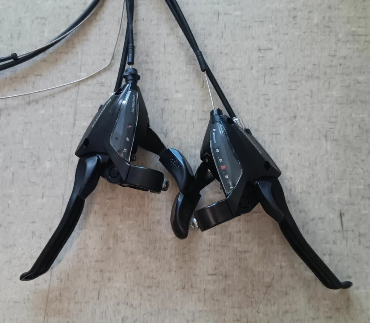 Bike disc breaks and gear levers - Image 4