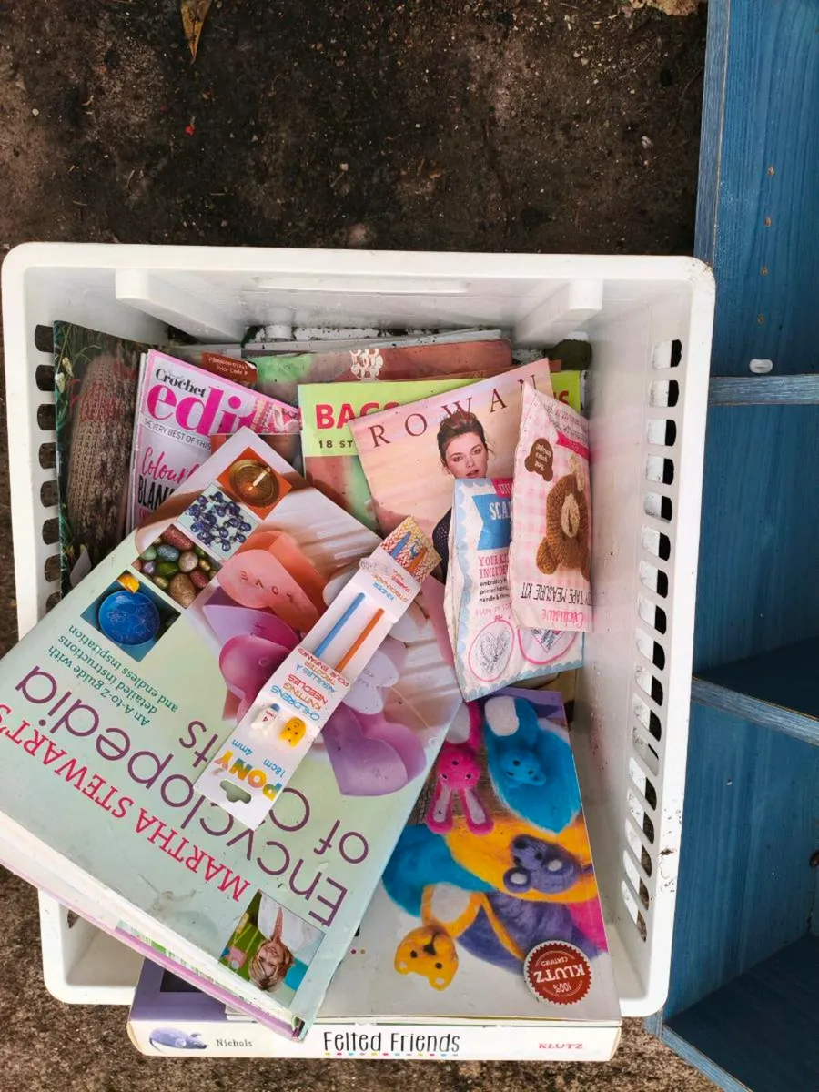 Lots crochet,cross stitch, magazines all new , - Image 2