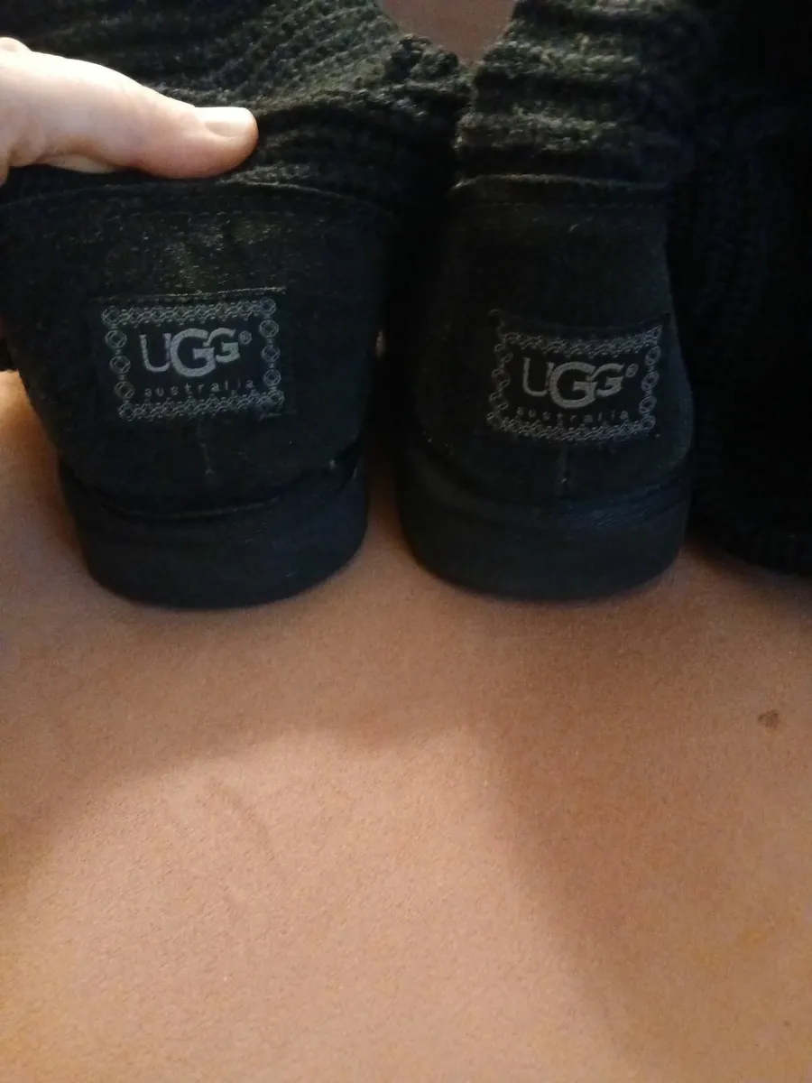 Uggs - Image 2