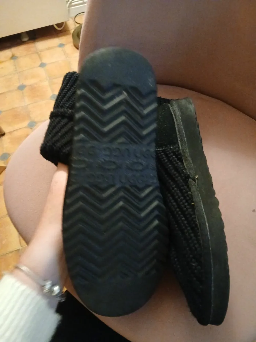 Uggs - Image 4
