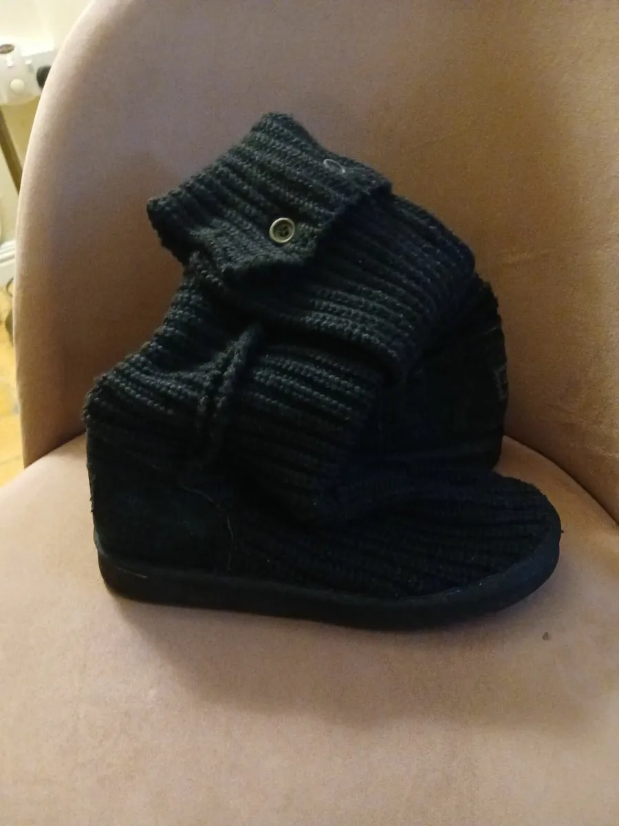 Uggs - Image 3