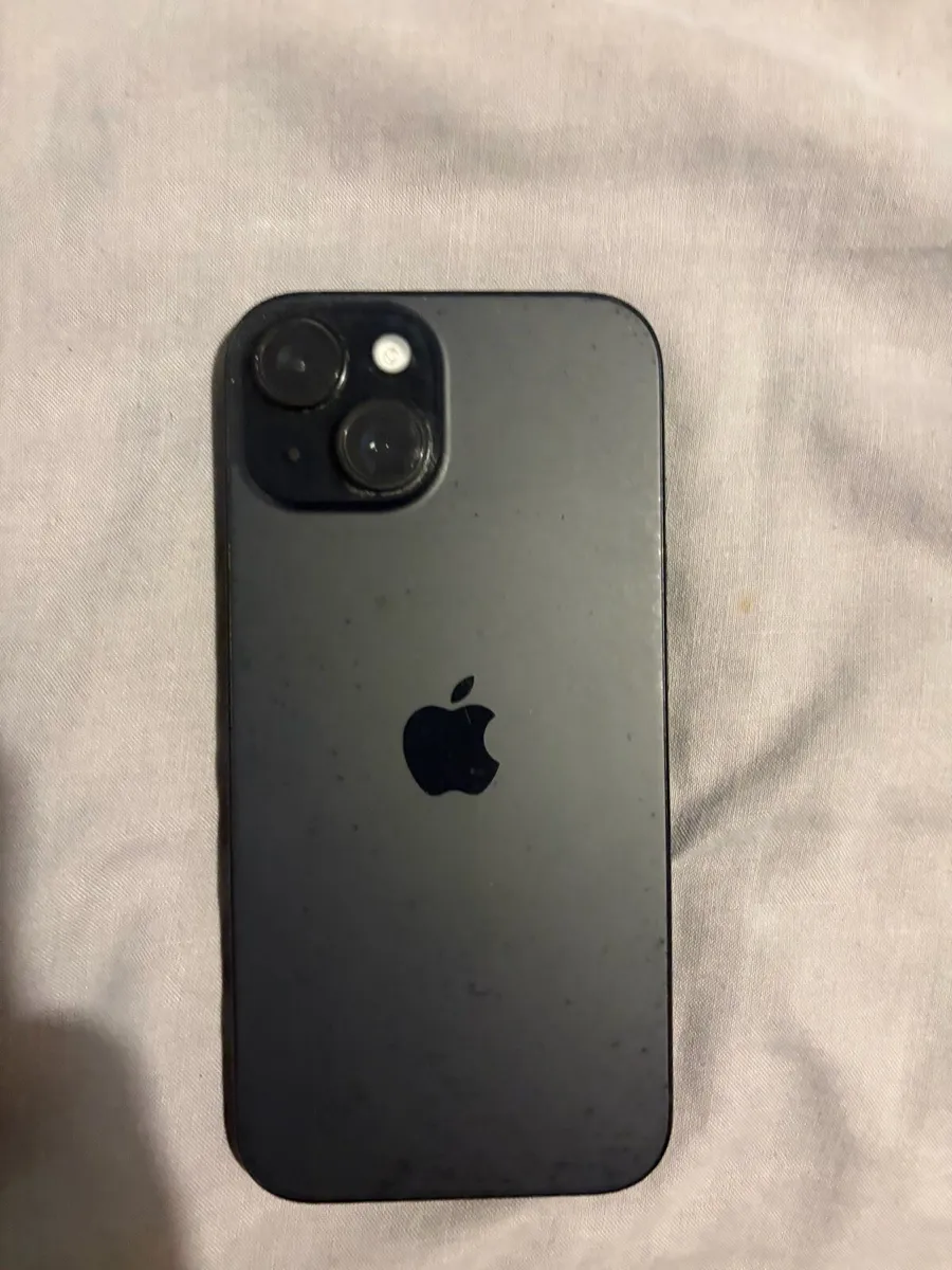 iPhone 15 128gb - Image 1