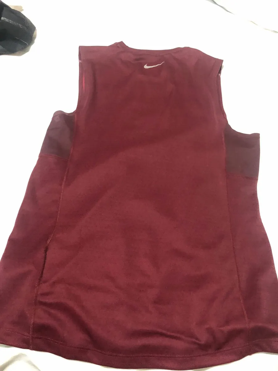 Mens Nike vest top size S €15 - Image 2