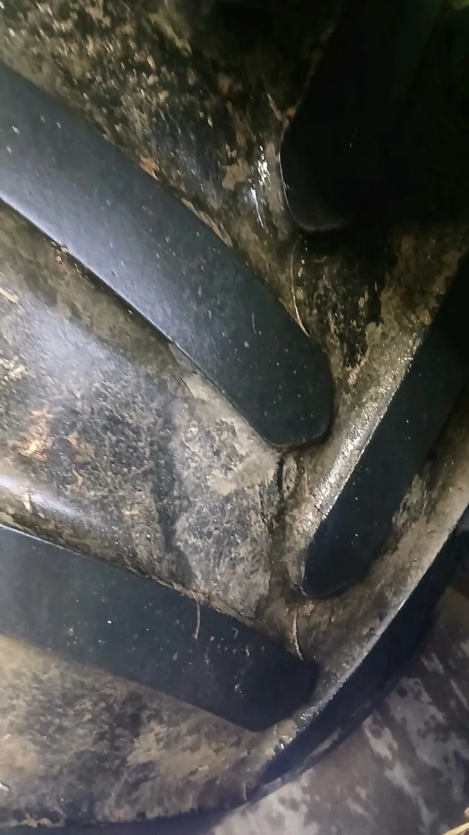 Two 650 65 38 second hand tyres - Image 1