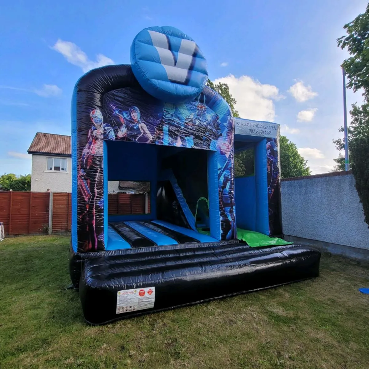 King of the castles Bouncing castle hire - Image 3