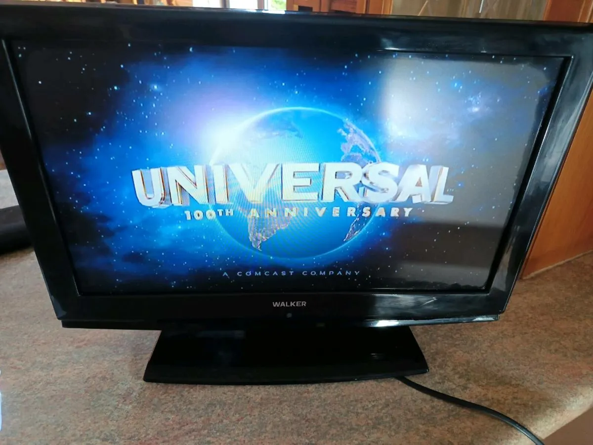 19 inch tv/DVD player