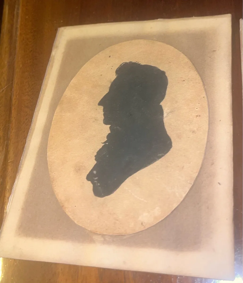 Antique Pair of Silhouette Portraits - Image 3