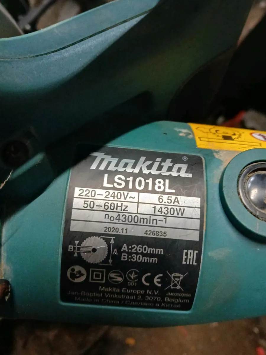 Big Makita meteorsaw working perfect small grind i - Image 4