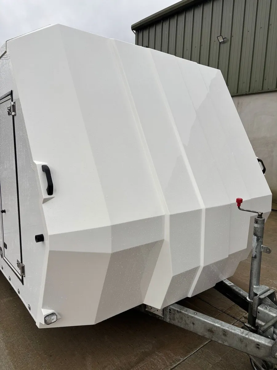 2025 Brian James RaceSport Shuttle 5.5 Metre - Image 3