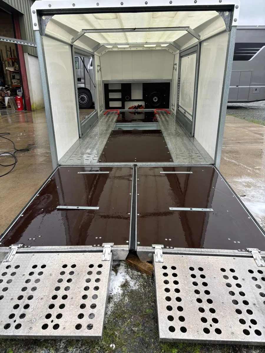 2025 Brian James RaceSport Shuttle 5.5 Metre - Image 4