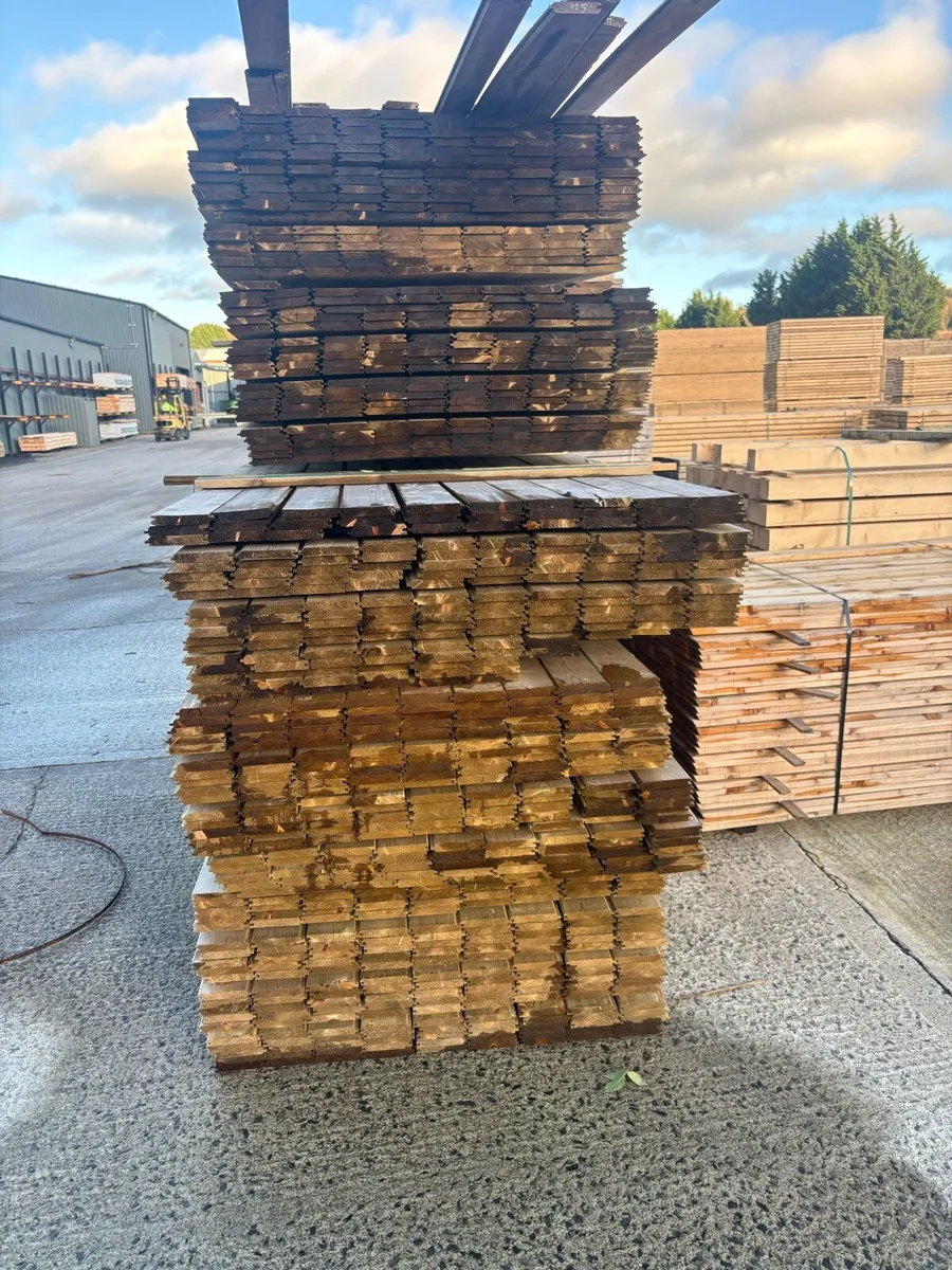 Shiplap and tongue & grooved boarding 9 x pallets - Image 3