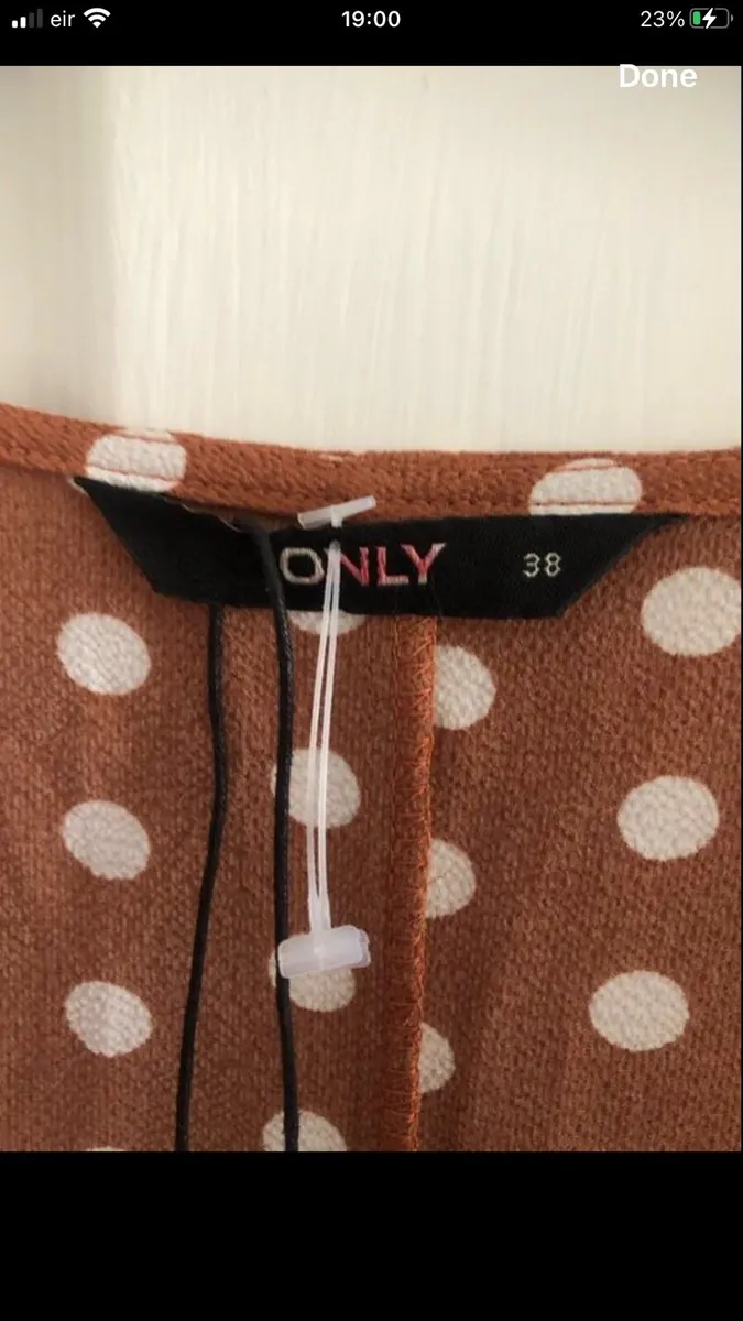 Ladies shorts suit size 10 €10 - Image 3