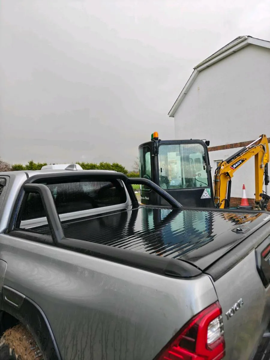Mountain top roller shutter off 2025 hilux - Image 3