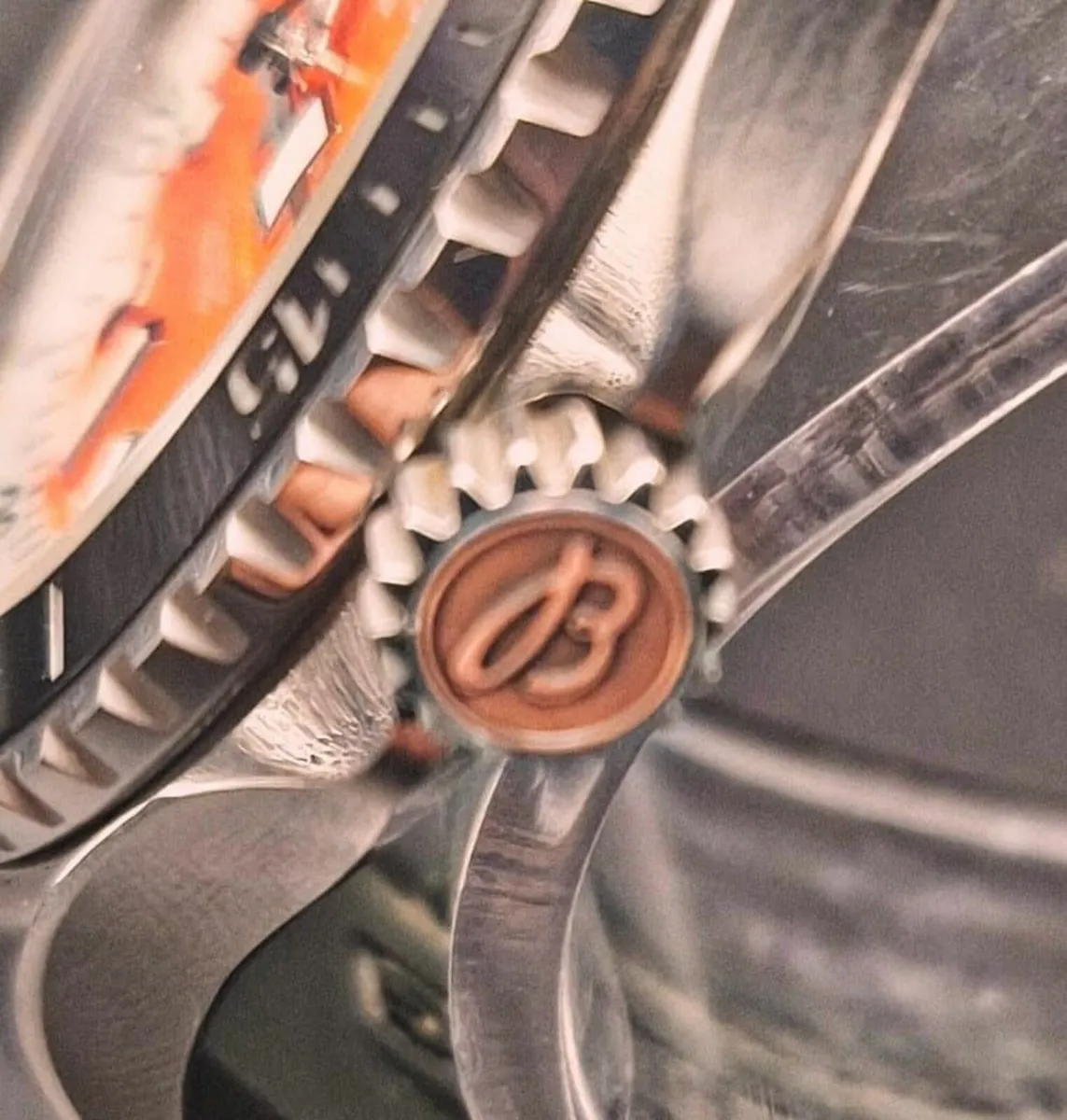 Breitling Superocean Kelly Slater - Image 2