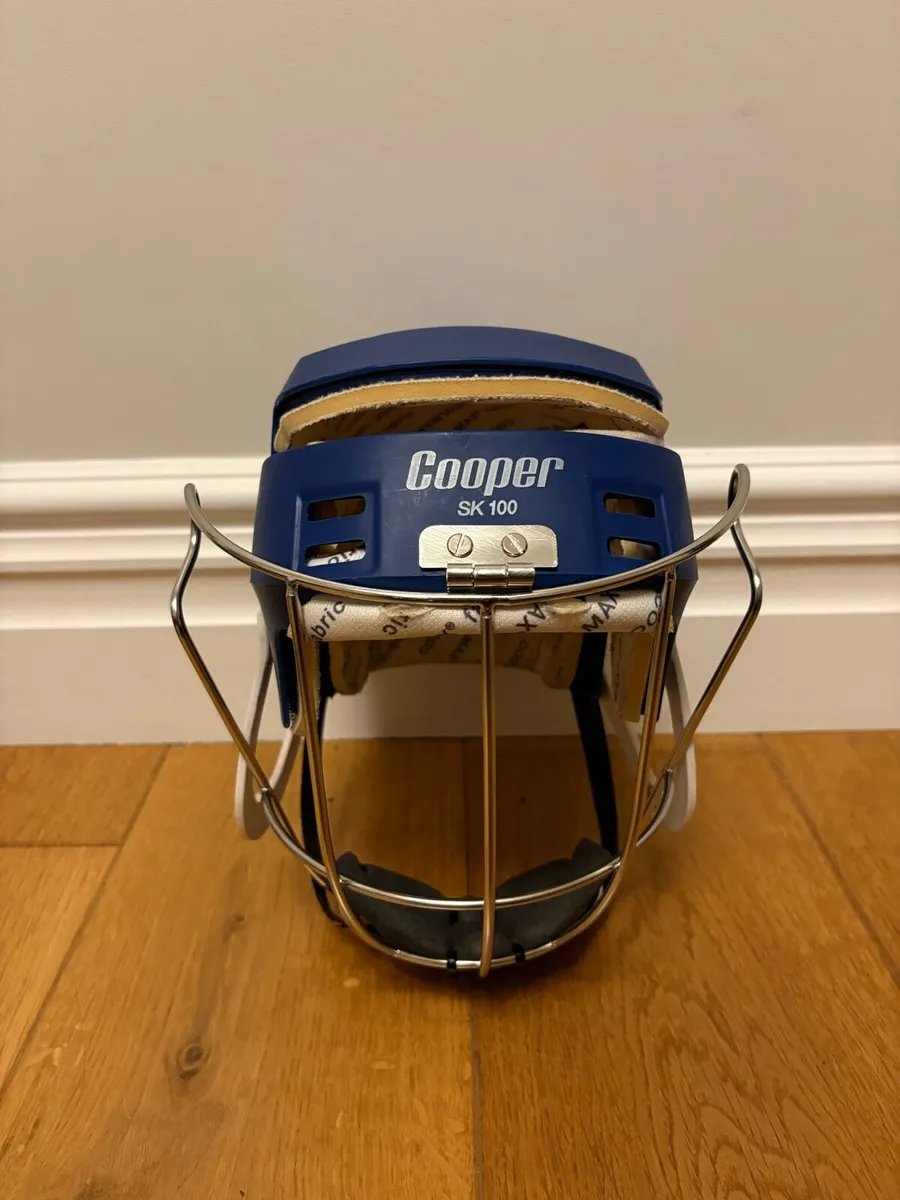 Cooper SK 100 Hurling Helmet - Image 2