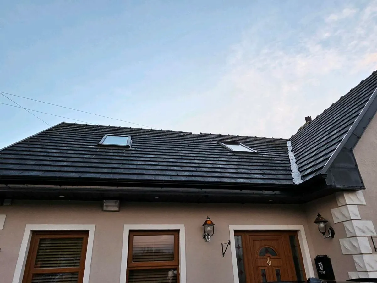 Roofing Quinn Tiles 1000