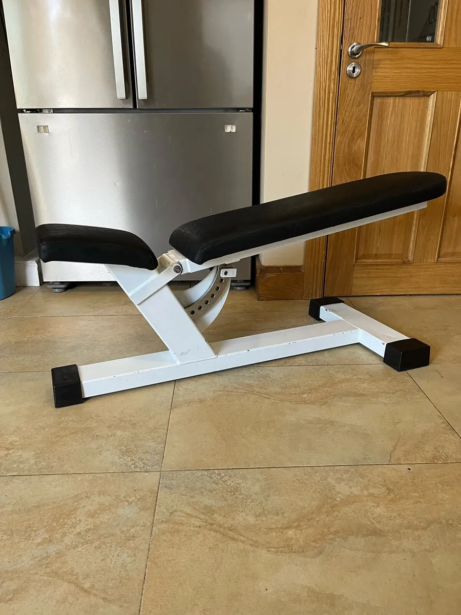 Gerva sport adjustable weight bench - Image 1