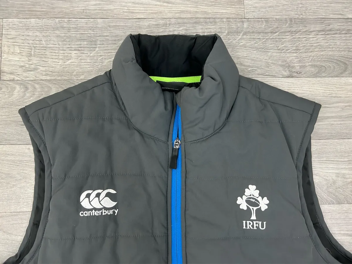 Canterbury Ireland Rugby Padded Bodywarmer Medium - Image 3