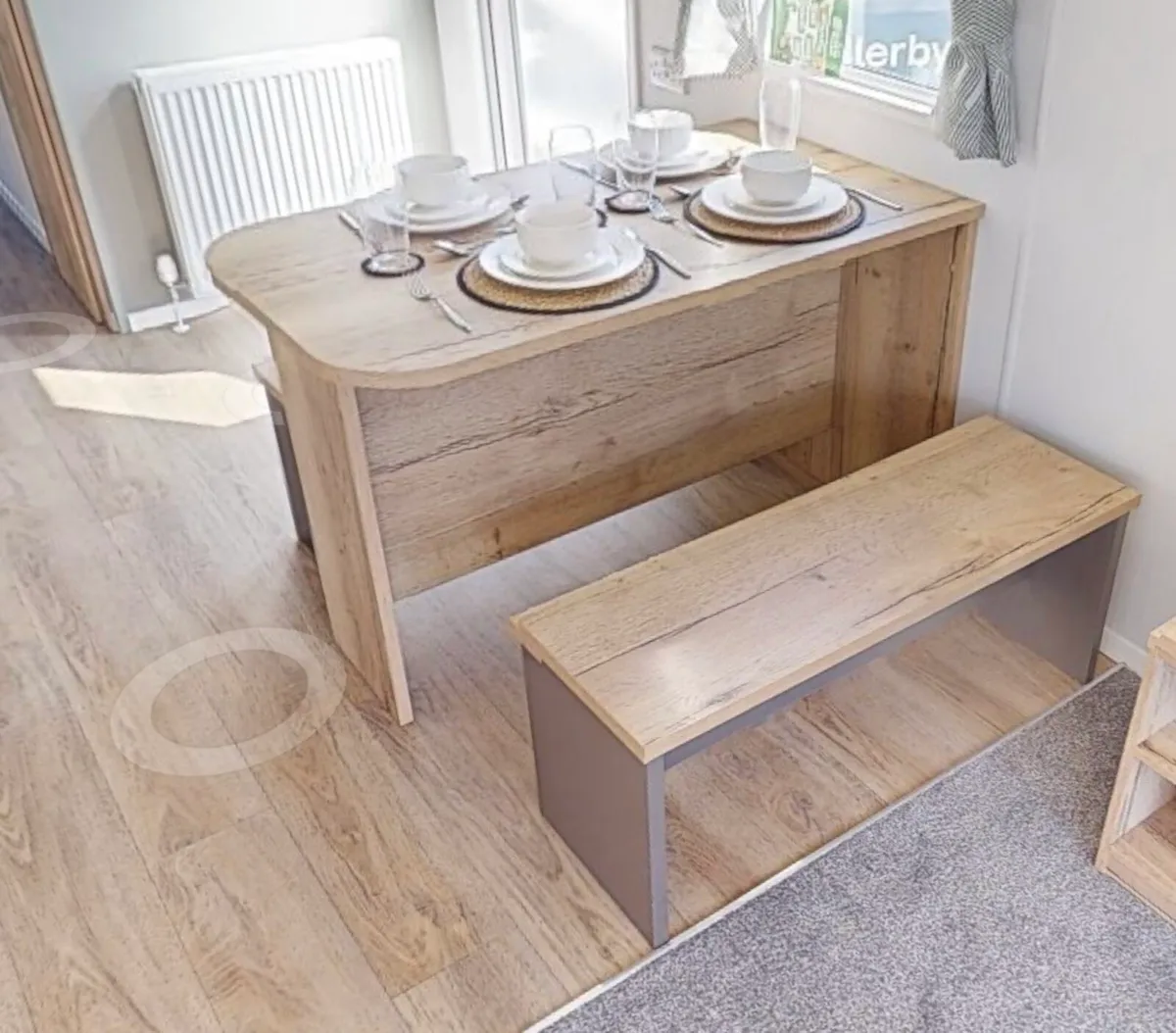 Mobile home table and benches - Image 2