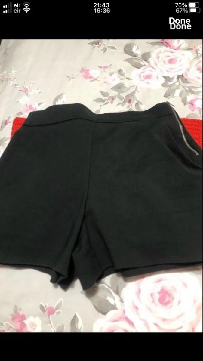 Ladies Zara shorts size S €5 - Image 1