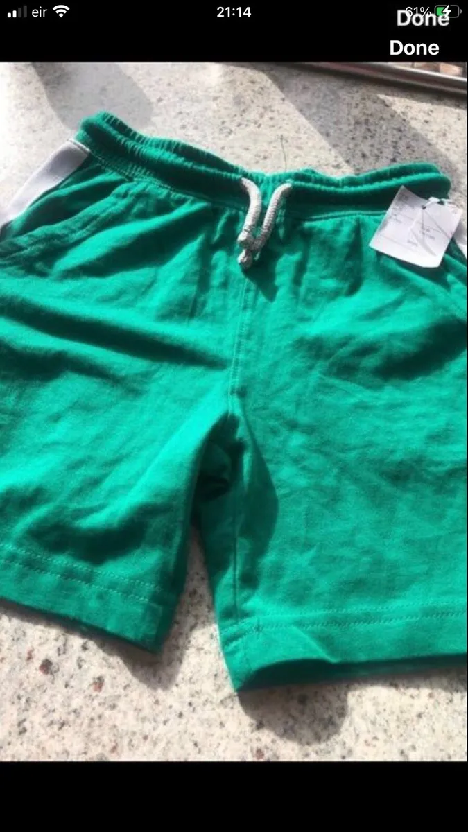 Boys BNWT shorts age 5 €5 - Image 1