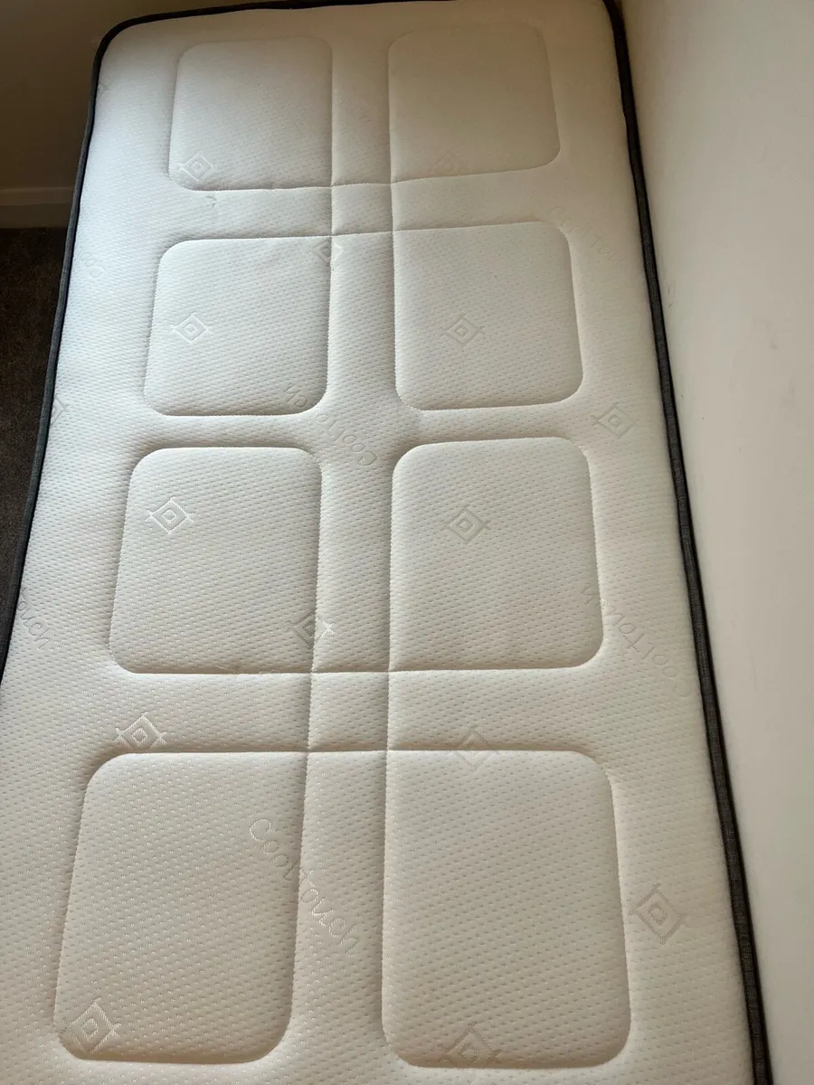 Single bed frame and mattress - Image 2