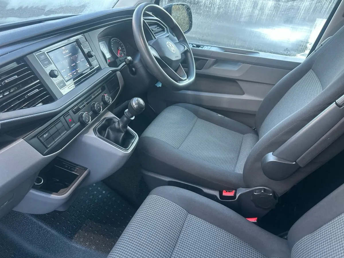 Volkswagen Transporter STARTLINE LWB 2.0TDI 150BHP - Image 3