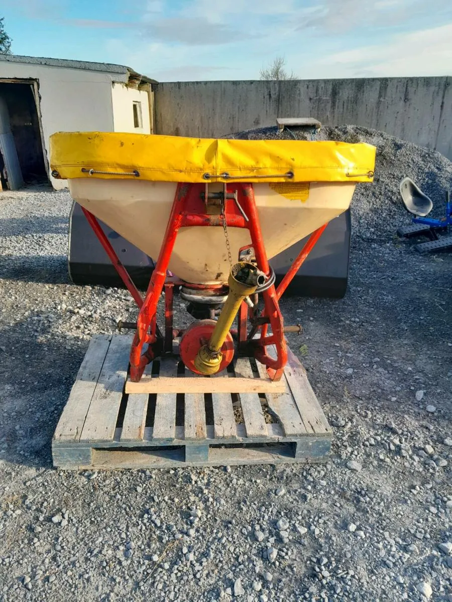 Wagtail shaker - Image 1