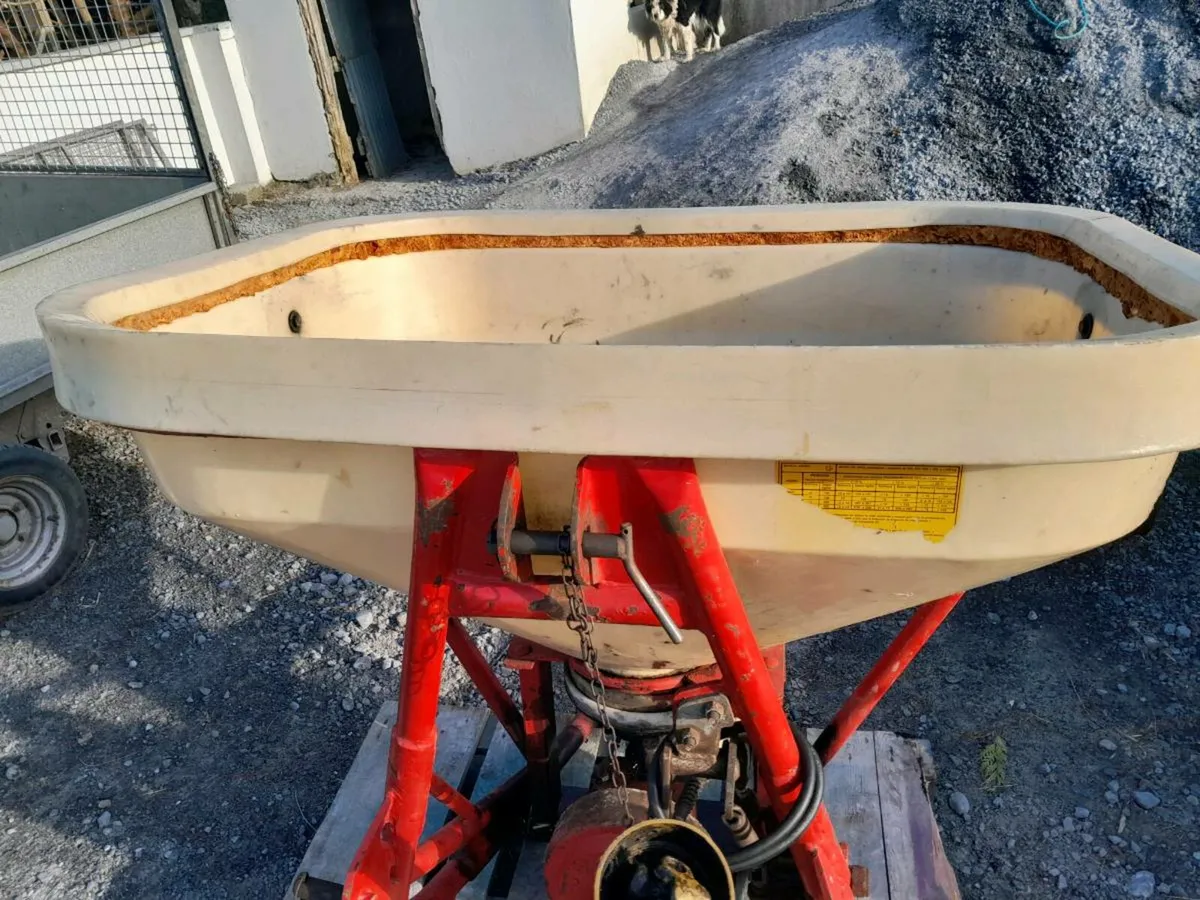 Wagtail shaker - Image 4