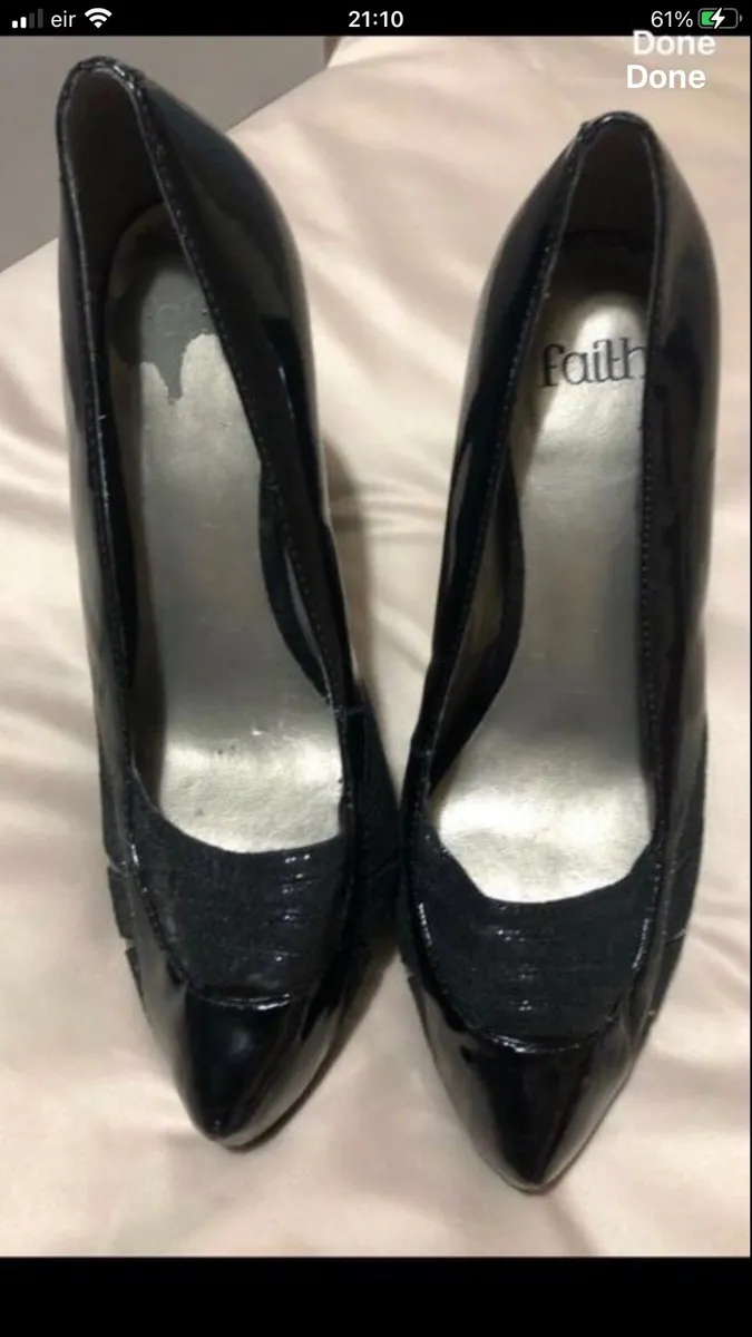 Ladies new faith shoes size 6 €20 - Image 1