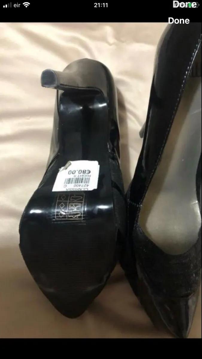 Ladies new faith shoes size 6 €20 - Image 3