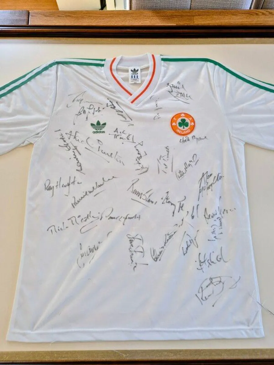 1990 World Cup Ireland Signed Jersey - Image 2