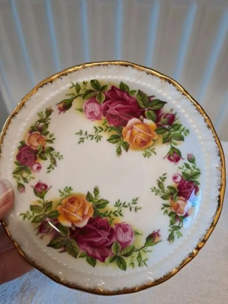 Royal Albert small plate - Image 1