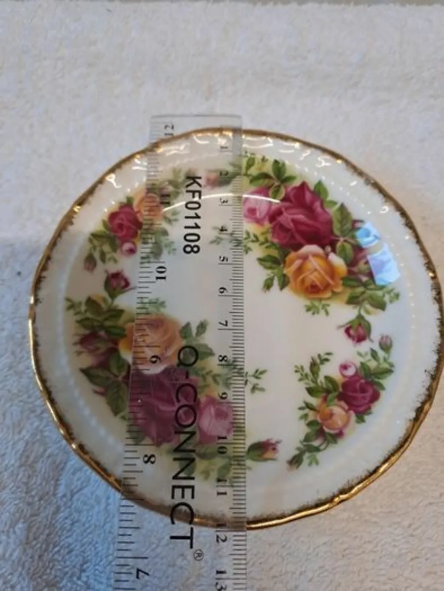 Royal Albert small plate - Image 4