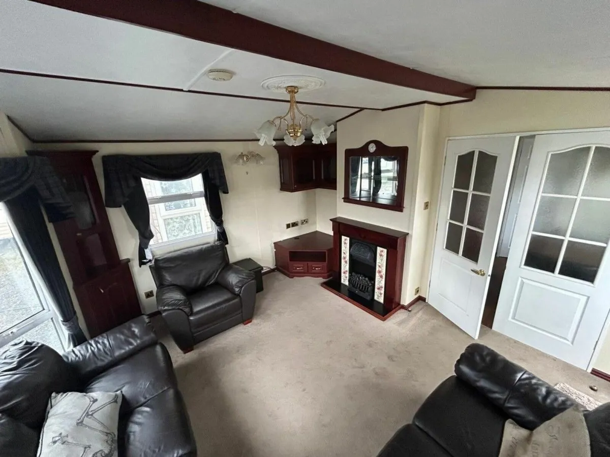 ABI Wentworth 38x13 - 2 Bedroom - Image 4