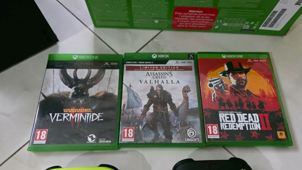 XBox Series X - Image 4