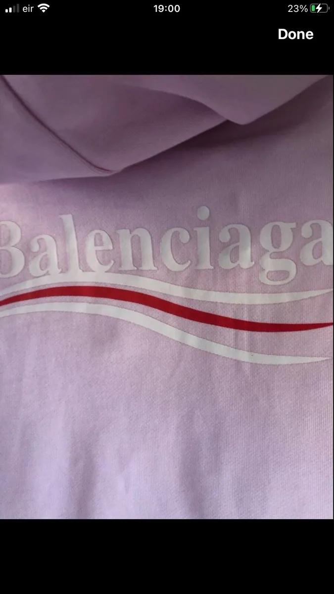 Ladies Balenciaga hoodie size M €20 - Image 2