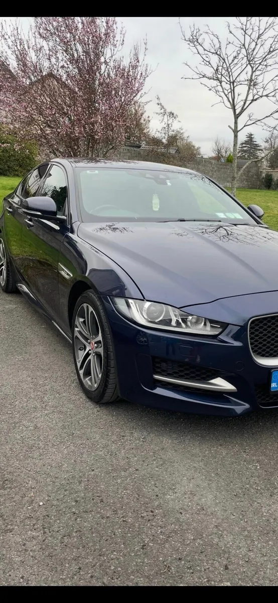 JAGUAR XF - Image 1