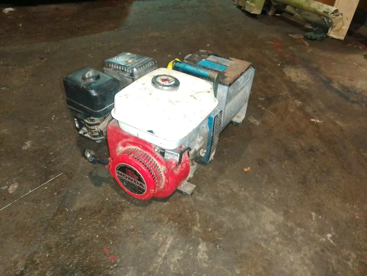 2 KVA generator 5 hp Honda engine free delivery - Image 1
