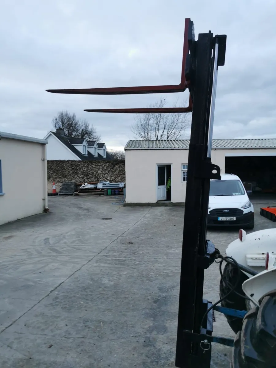 Fork lift mast - Image 4