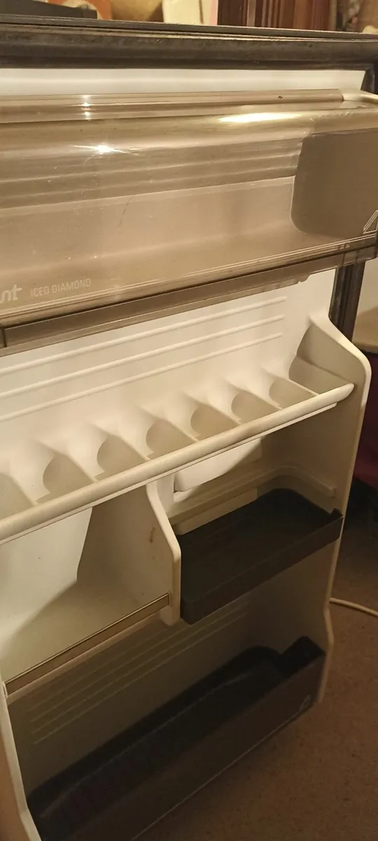 Hotpoint Larder Fridge - Image 2