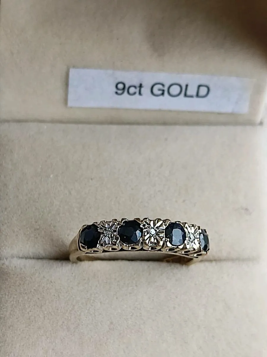 Vintage 9ct Gold Diamonds rings - Image 2