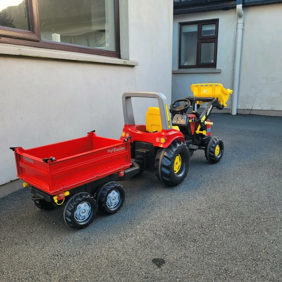 Toy Tractor - Image 3