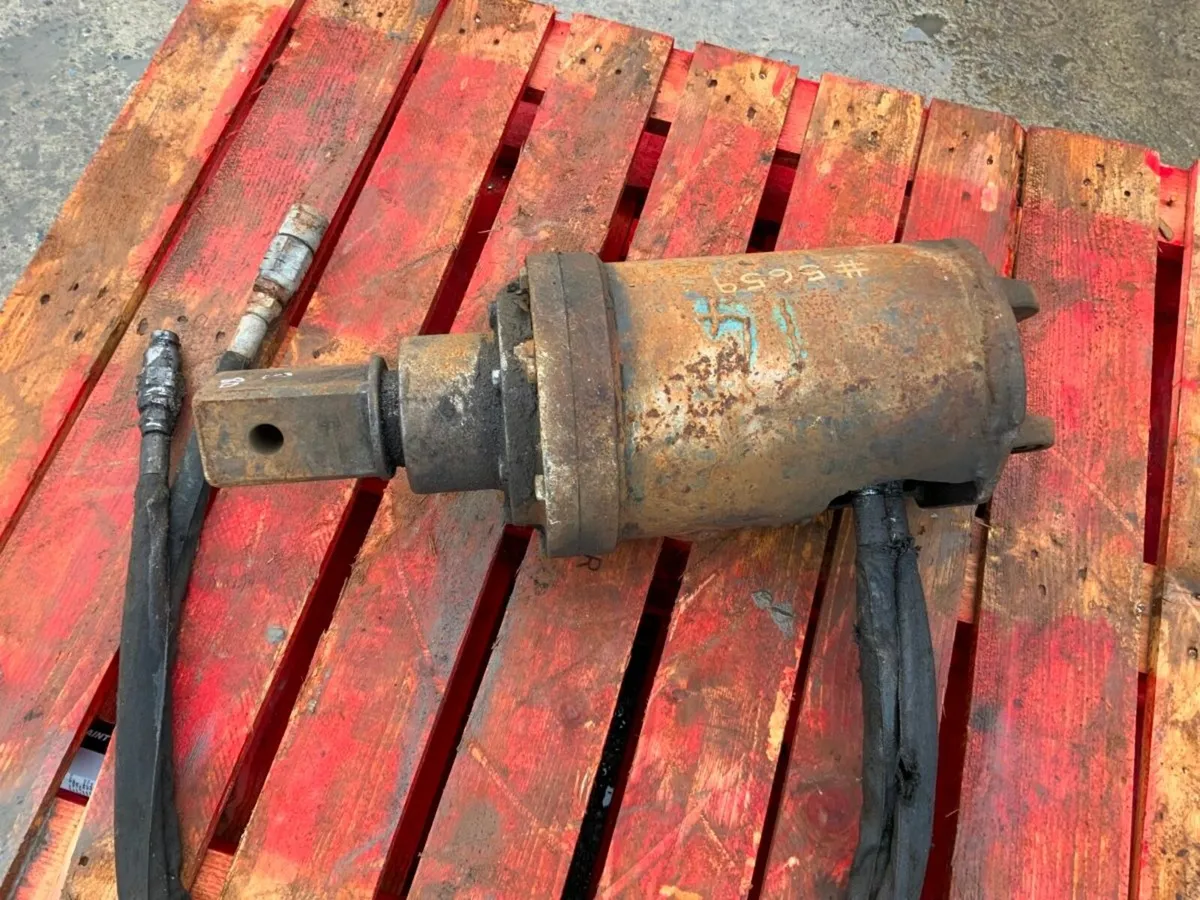 HYDRAULIC AUGER DRIVE / EARTH DRILL......5659. - Image 3