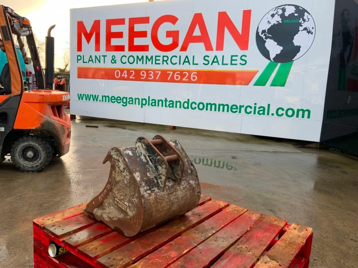 18 MINI DIGGER BUCKET.35mm PINS..1350 - Image 3