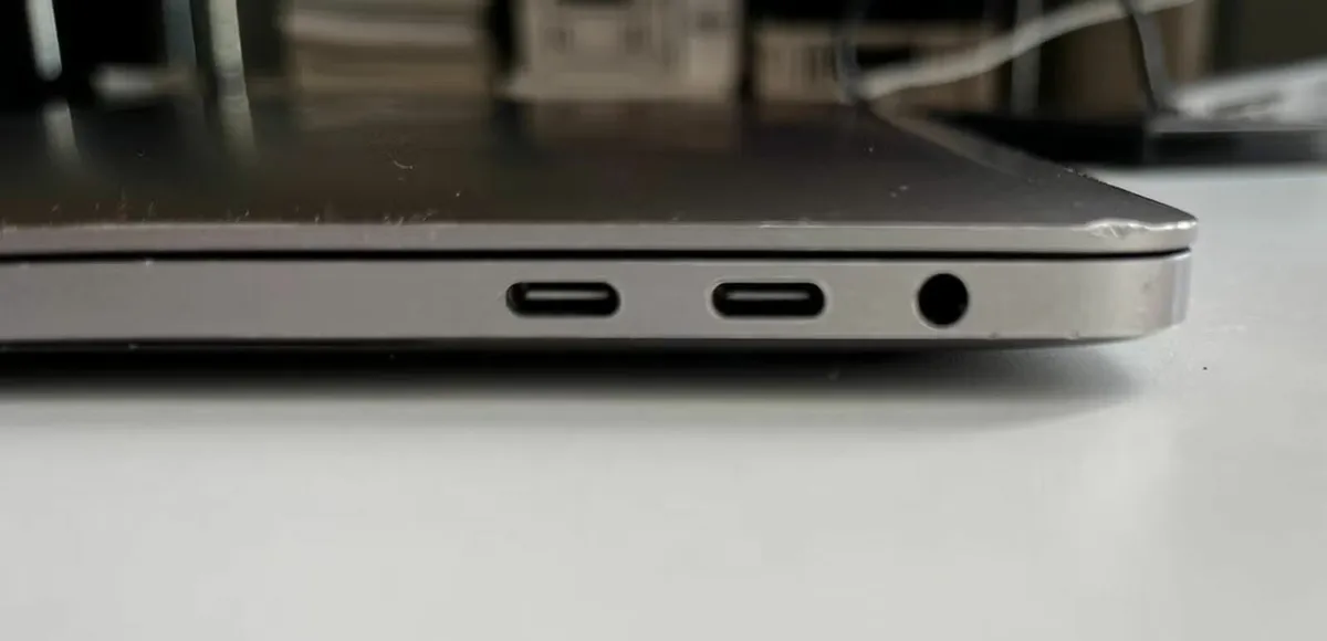 MacBook Pro 15.4" | 2016 | 16GB RAM - Image 4