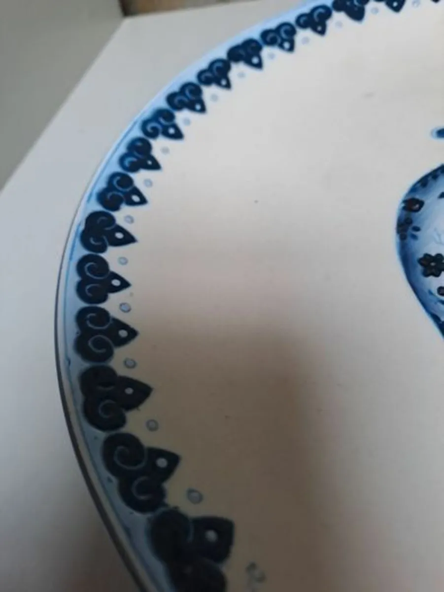Vintage blue and white Plate Chinese - Image 2