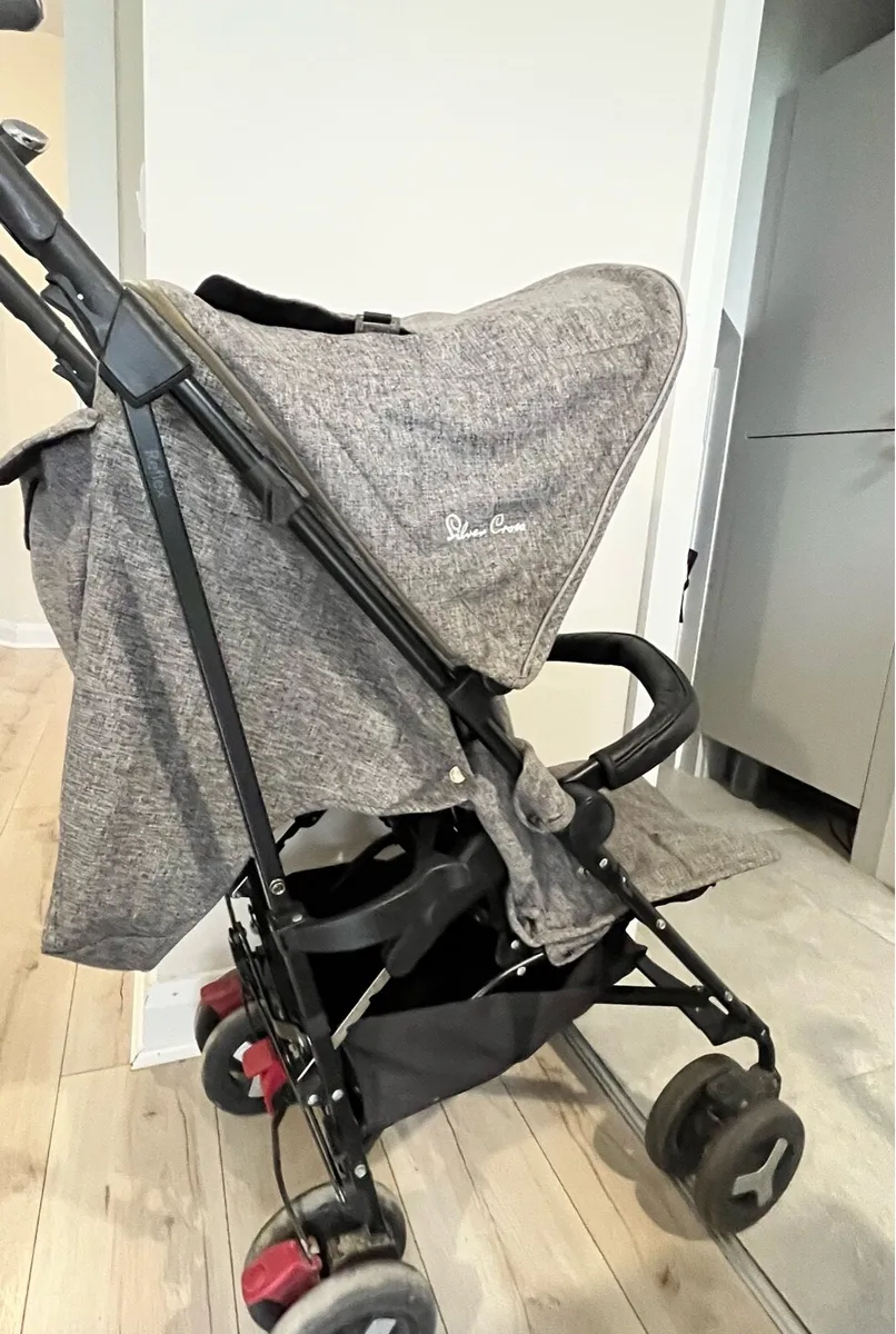 Silver cross buggy - Image 1