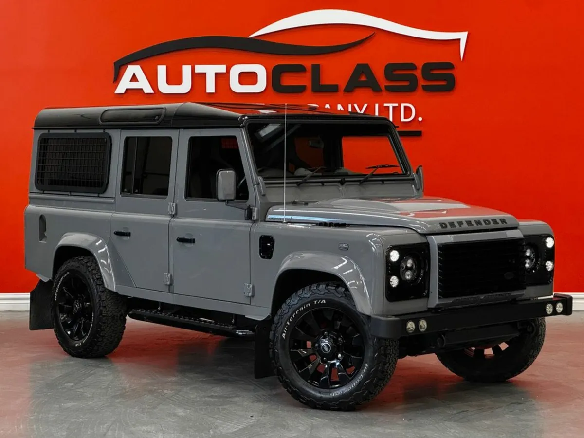 Land Rover Defender TD XS UTILITY WAGON #87 - Image 1